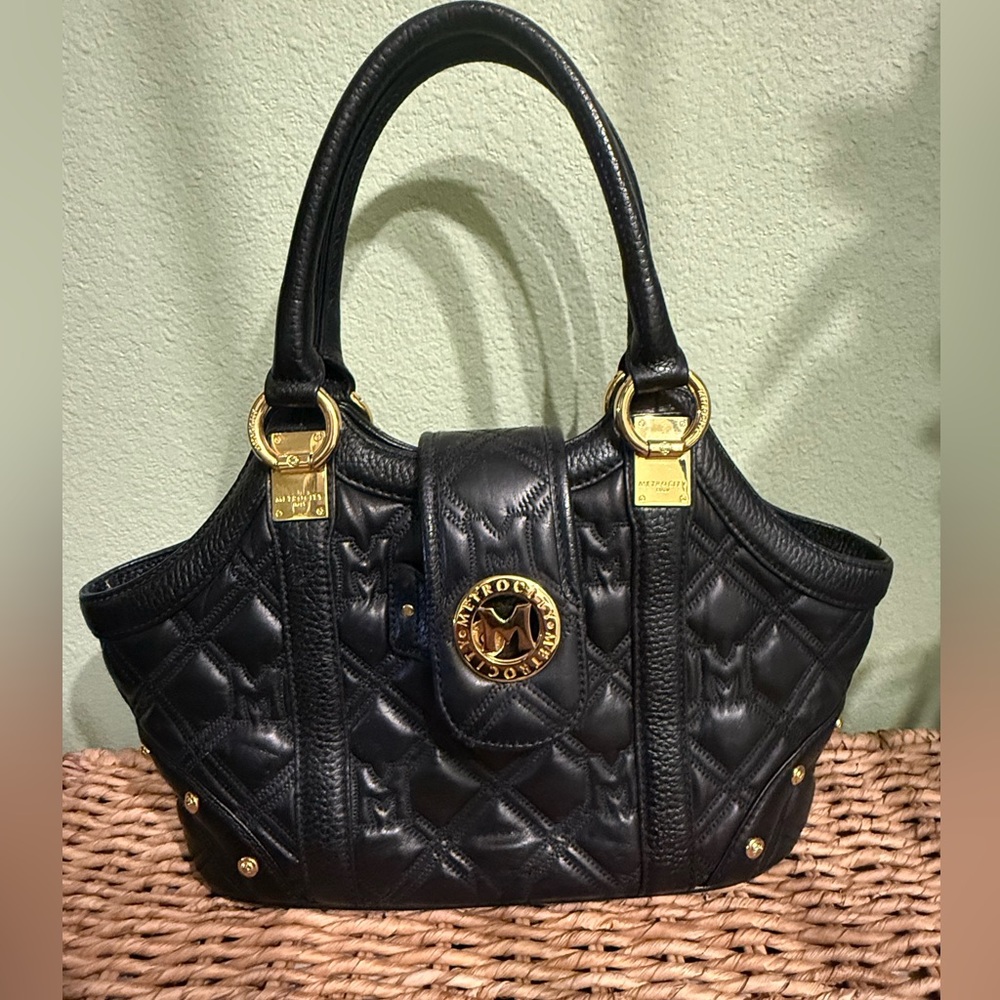 MetroCity quilted tote
